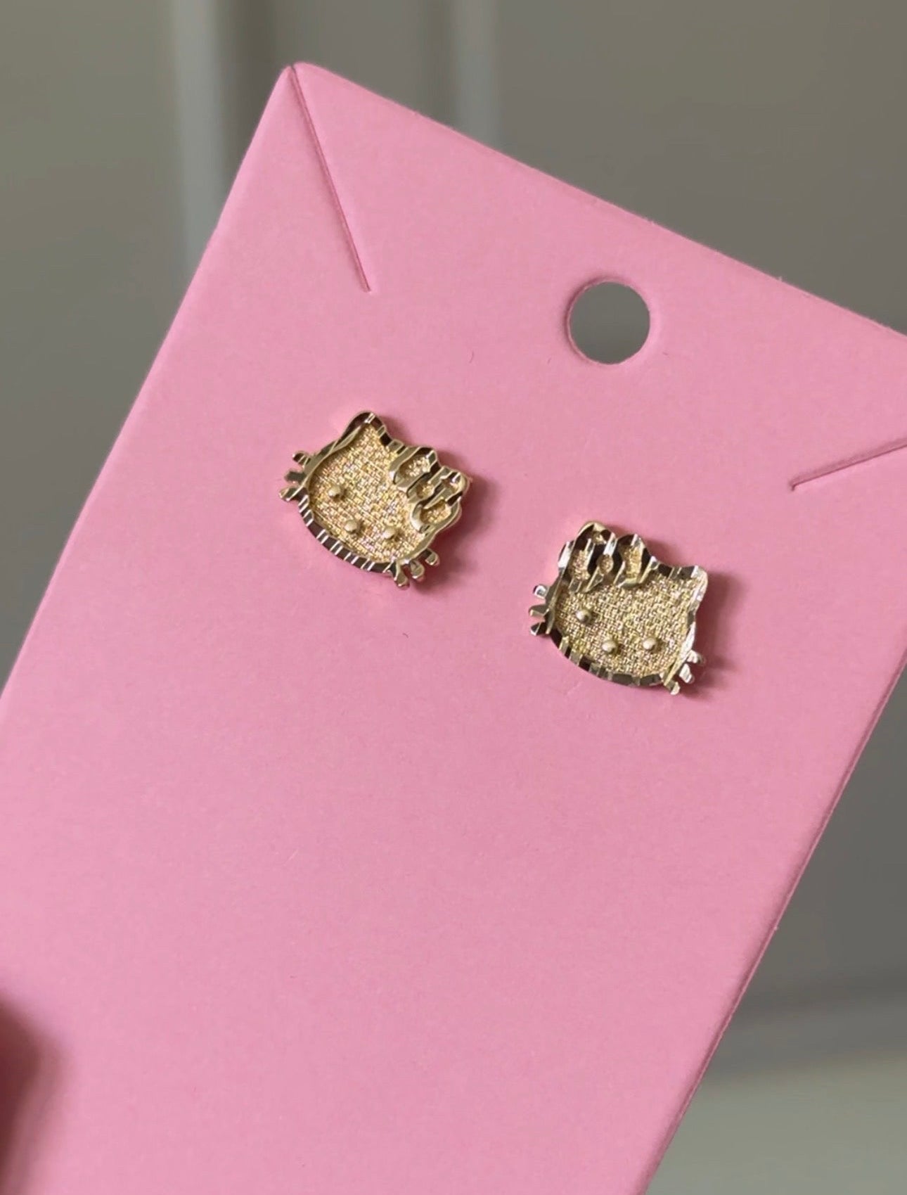 HK FACE STUDS