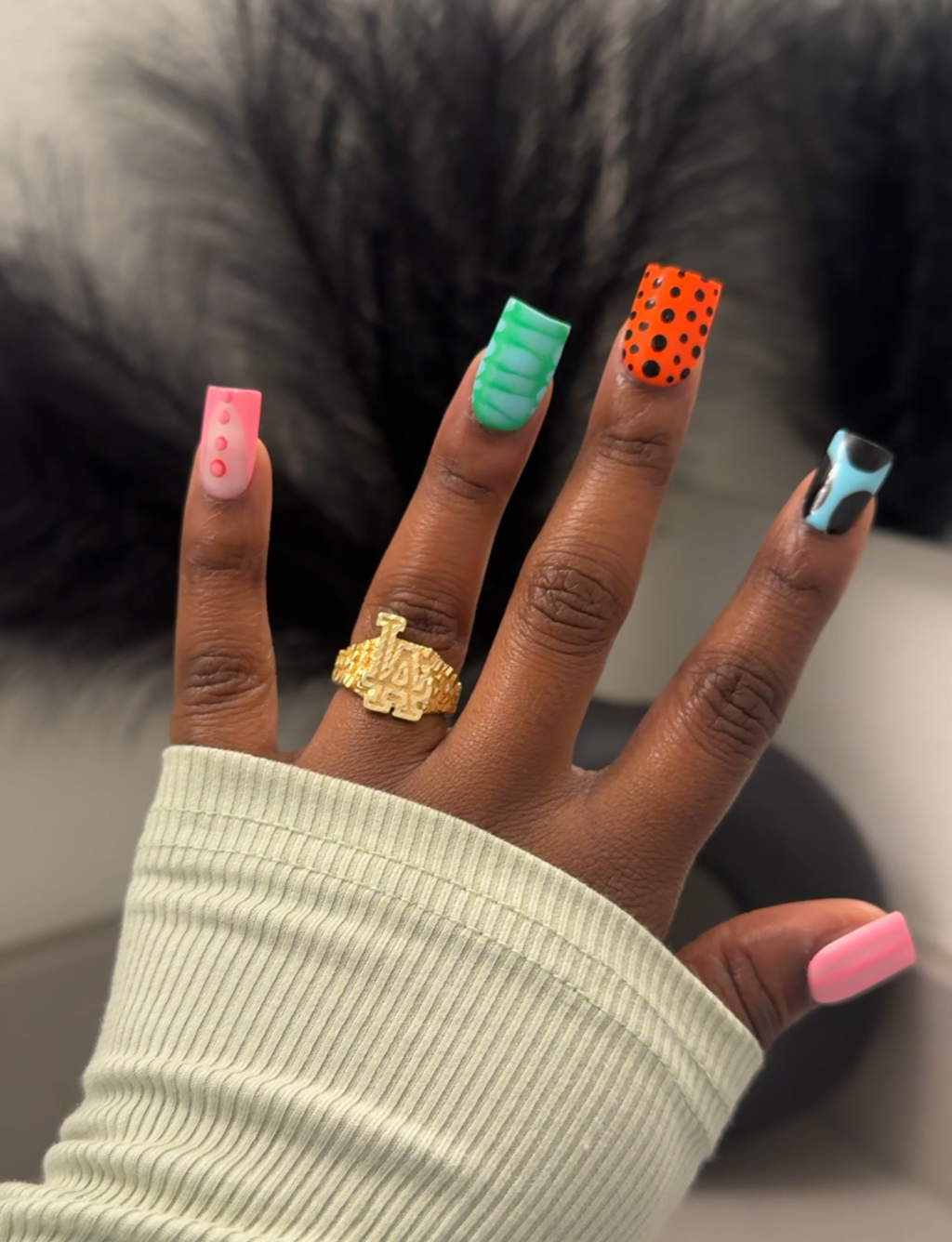 CITY GURL RING