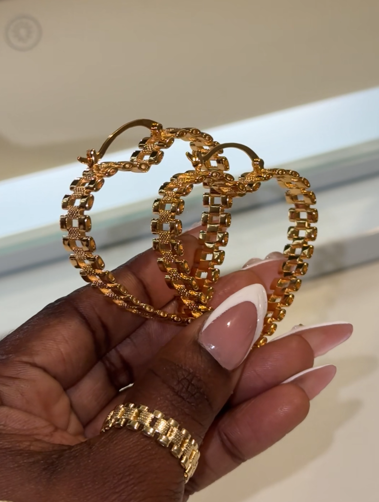 ROLEX HRT EARRING