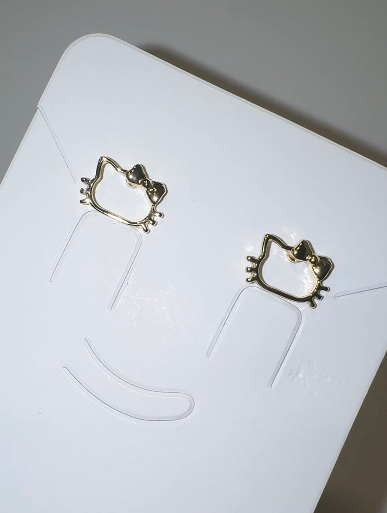 KITTY STUDS