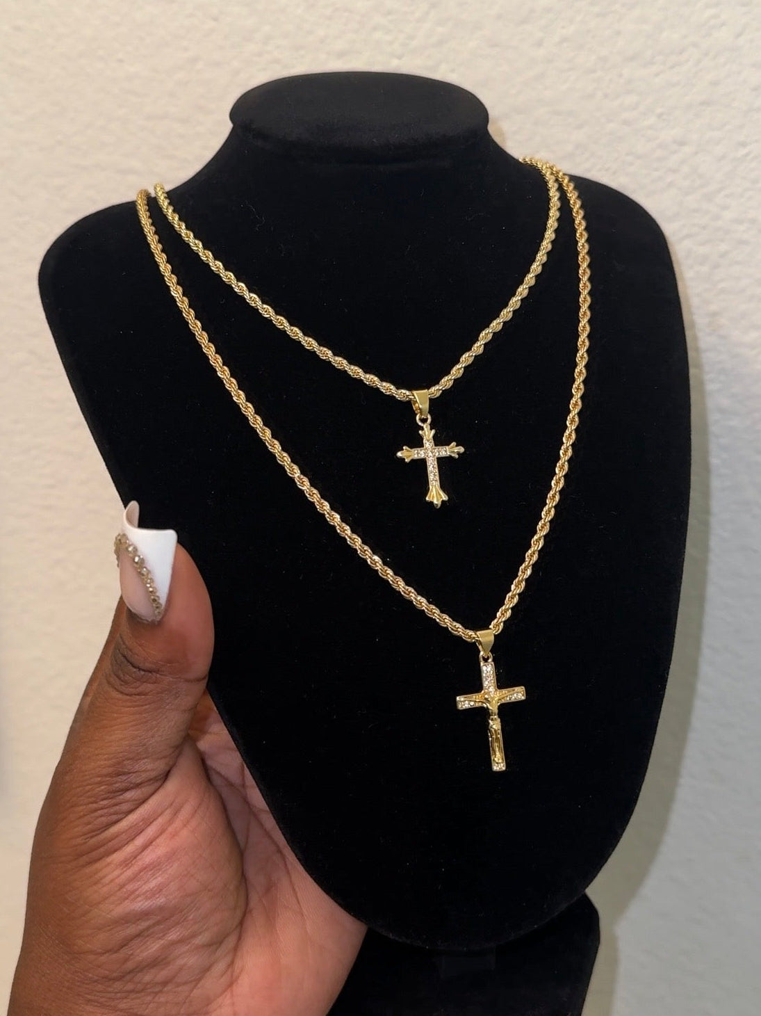 CHOSEN NECKLACE