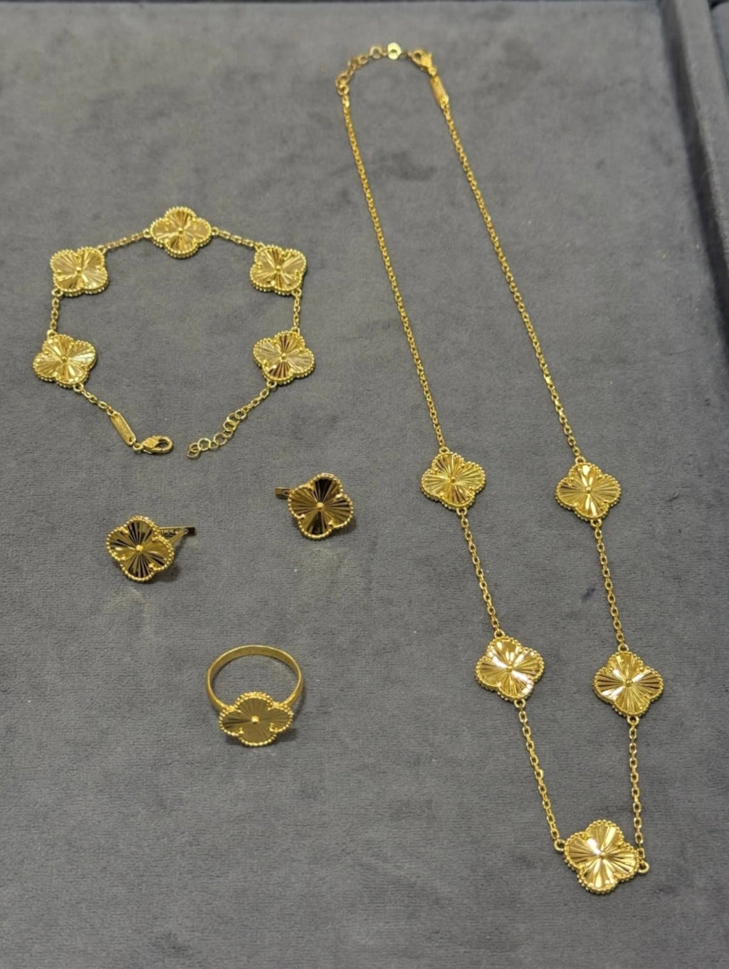 GOLDEN GIRL SET