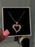 ICY AMOR NECKLACE