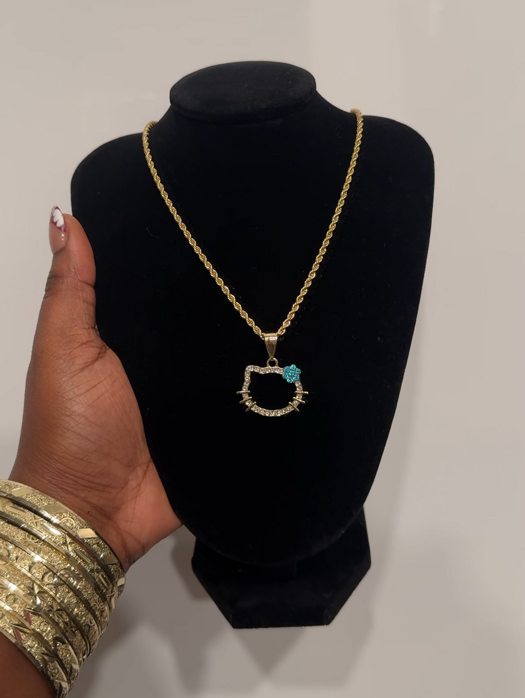HK BLOOM NECKLACE