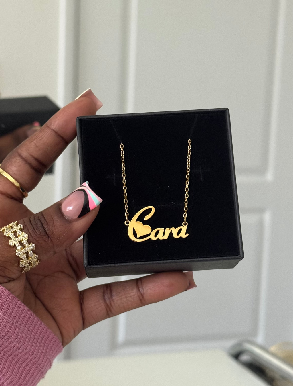 NAMEPLATE NECKLACE